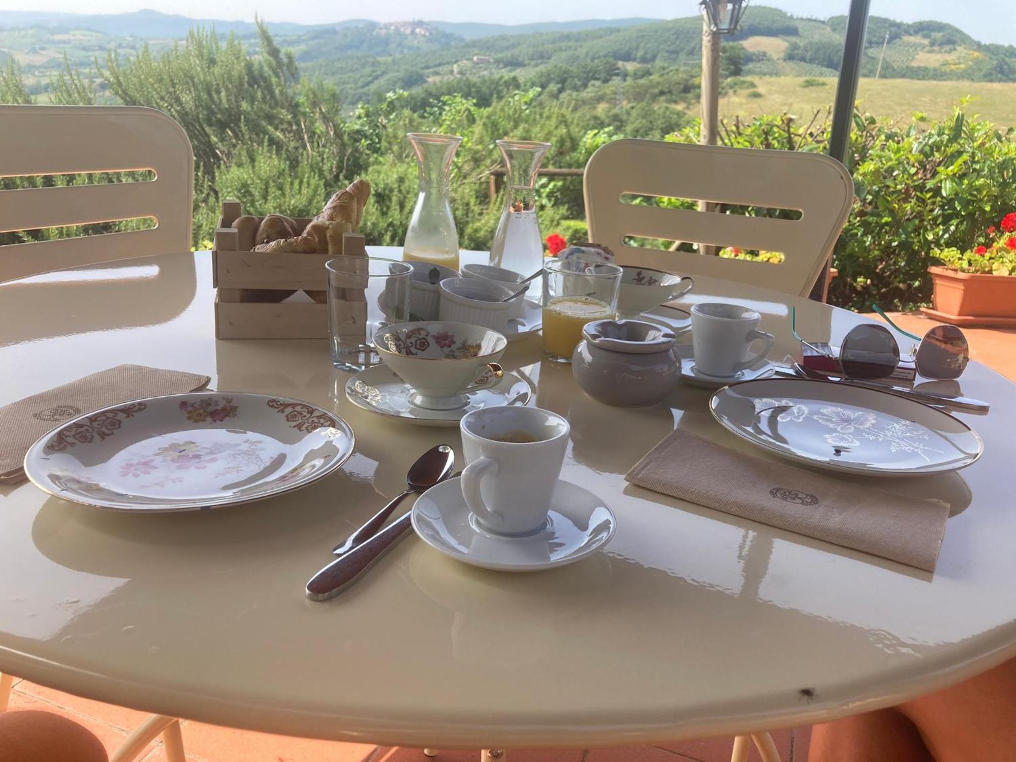 Country House La Collina Di Bargiano - Casa Raffaella 알레로나 외부 사진