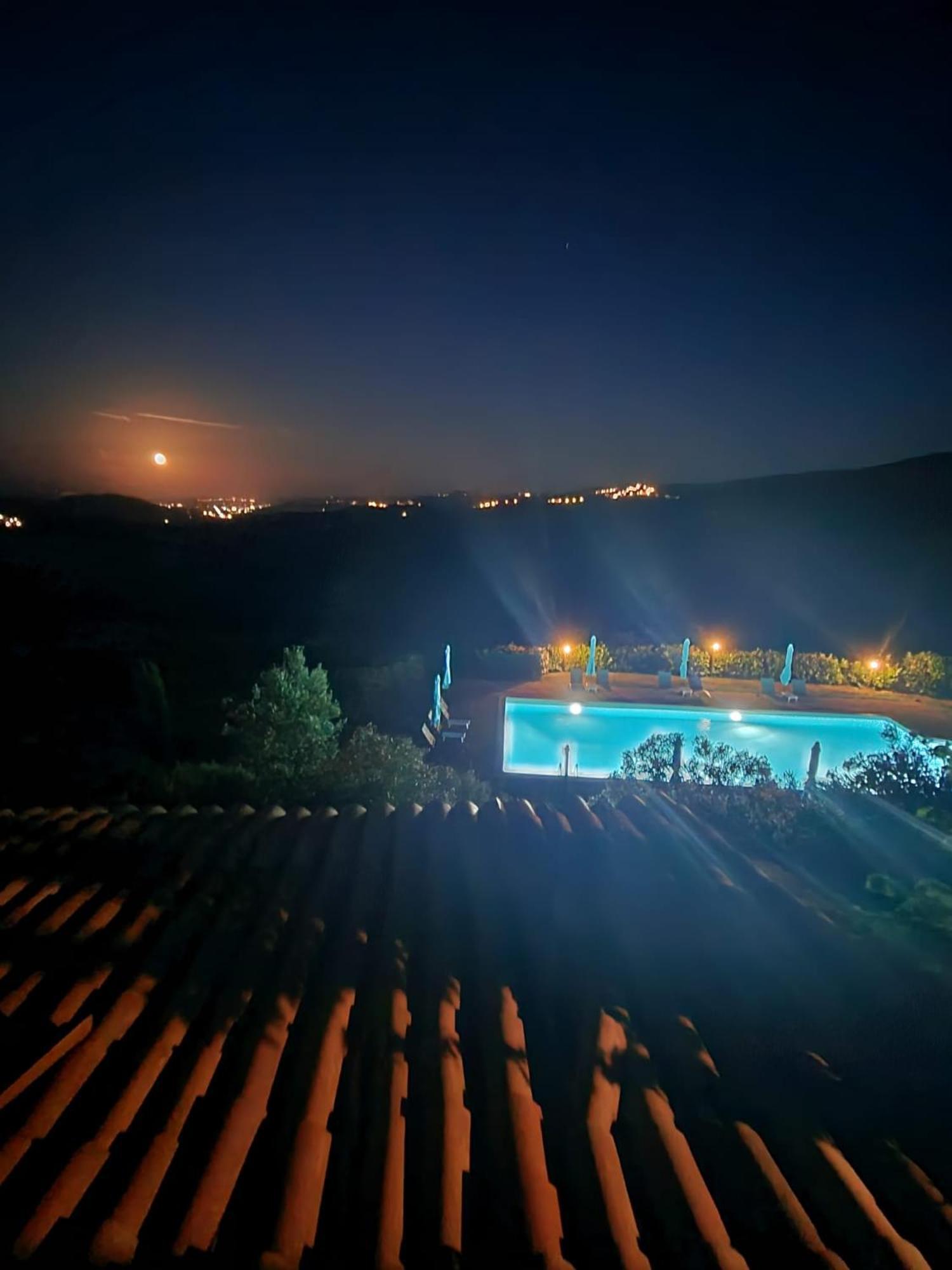 Country House La Collina Di Bargiano - Casa Raffaella 알레로나 외부 사진